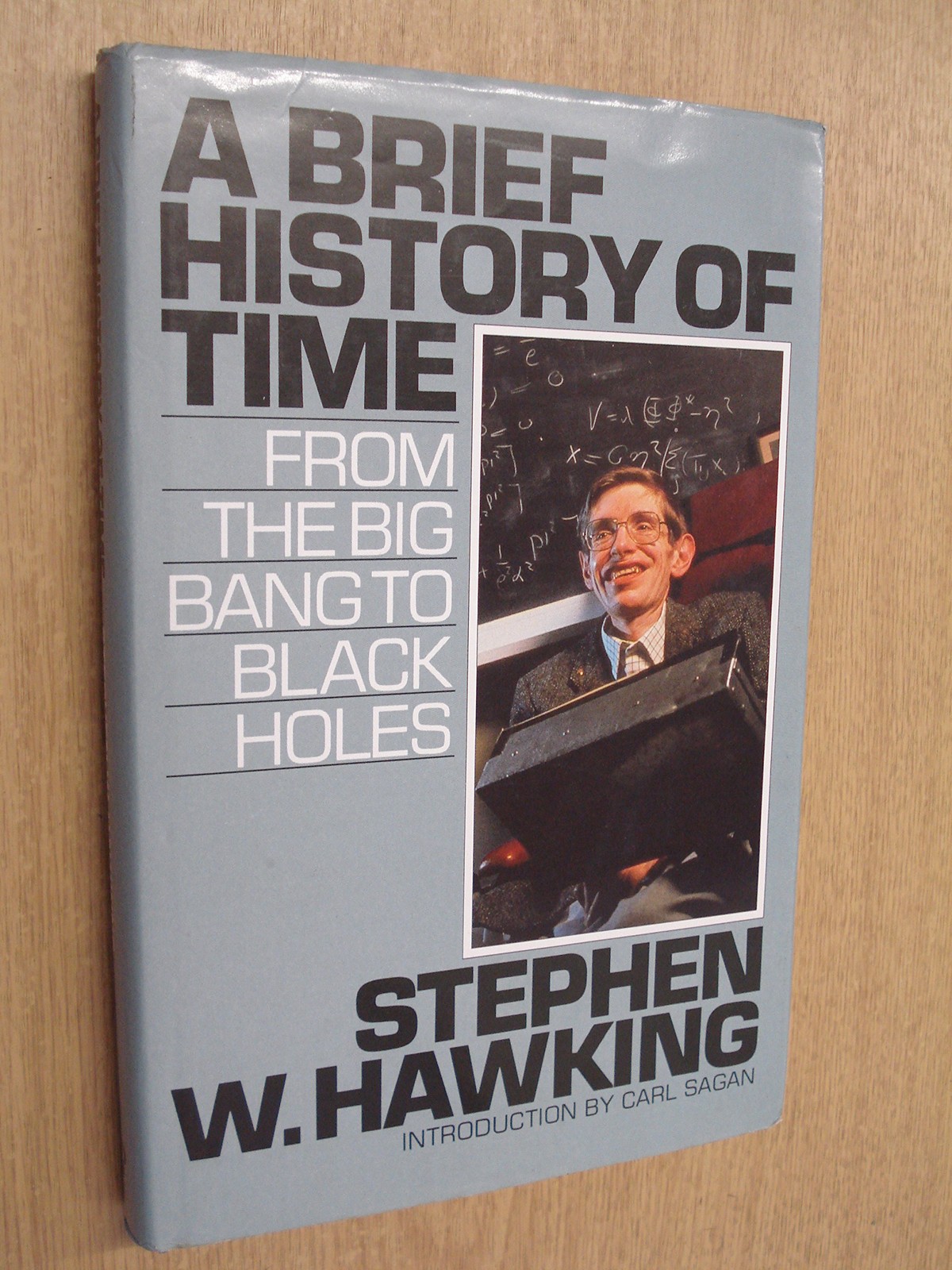 Brief History of Time: From the Big Bang to Black Holes (G K Hall Large Prin…