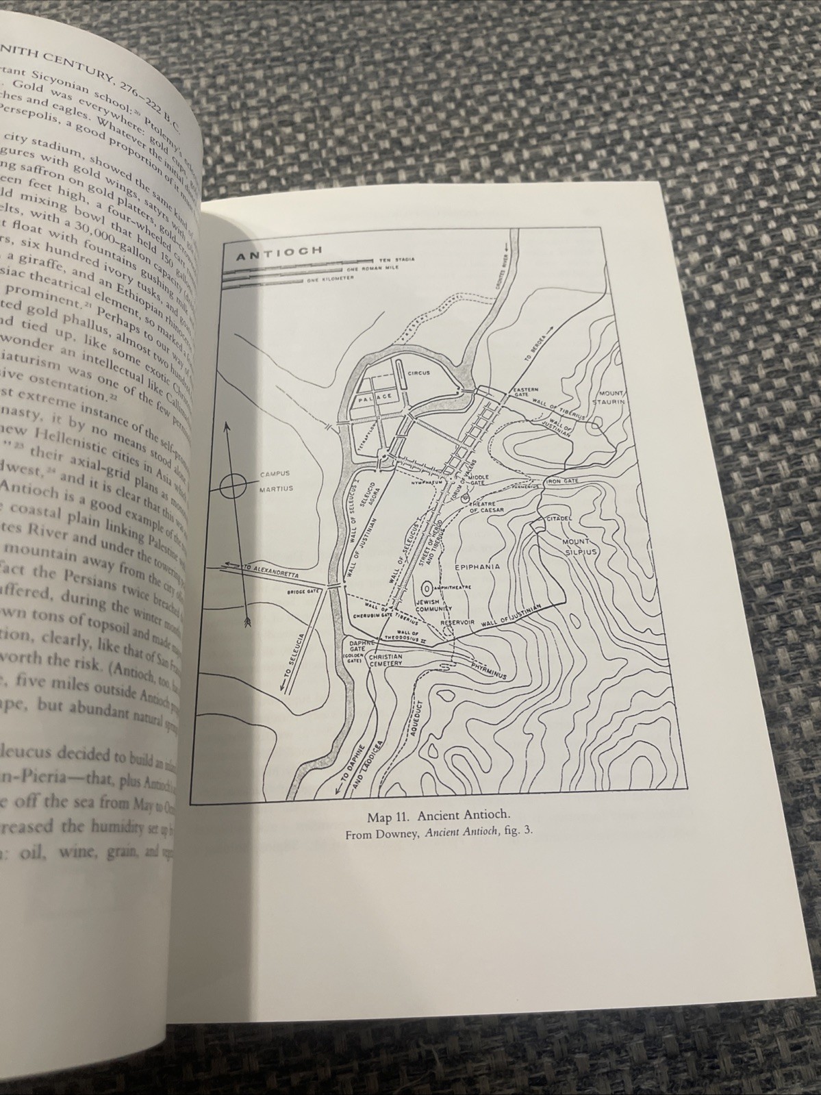 Alexander to Actium by Peter Green