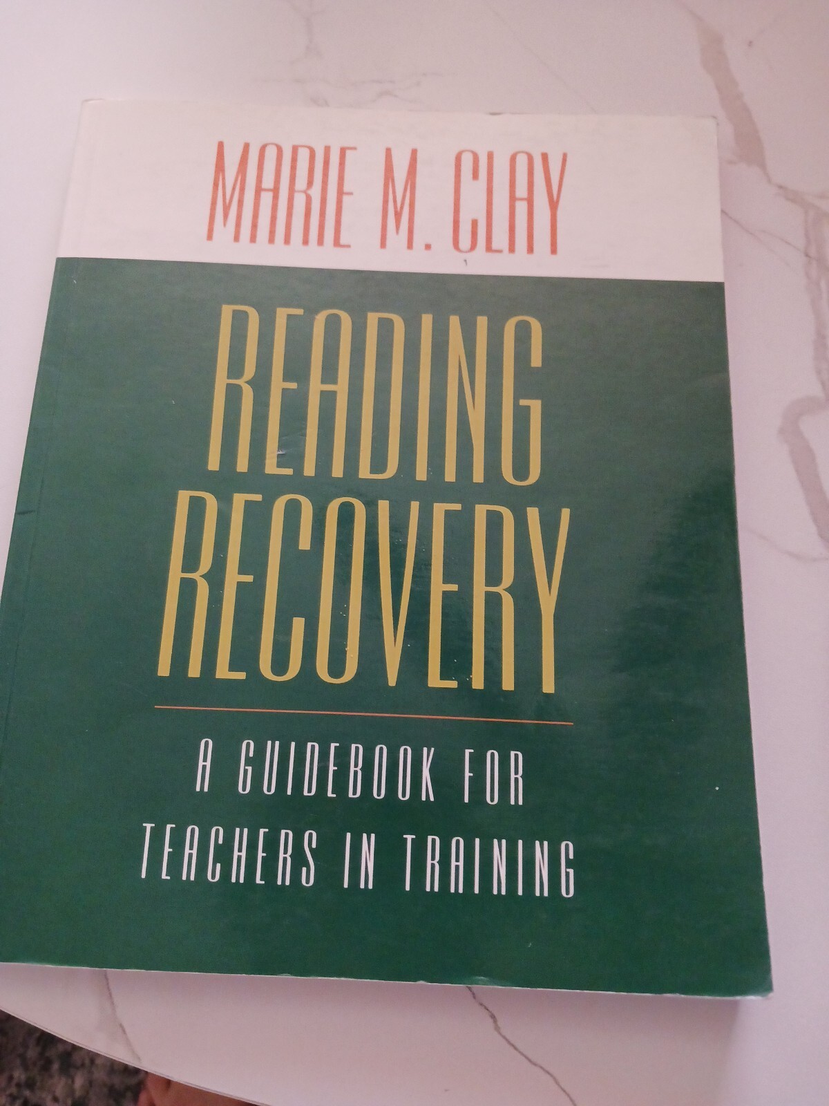 Reading Recovery : A Guidebook for Teachers in Training by Marie M. Clay (1993,