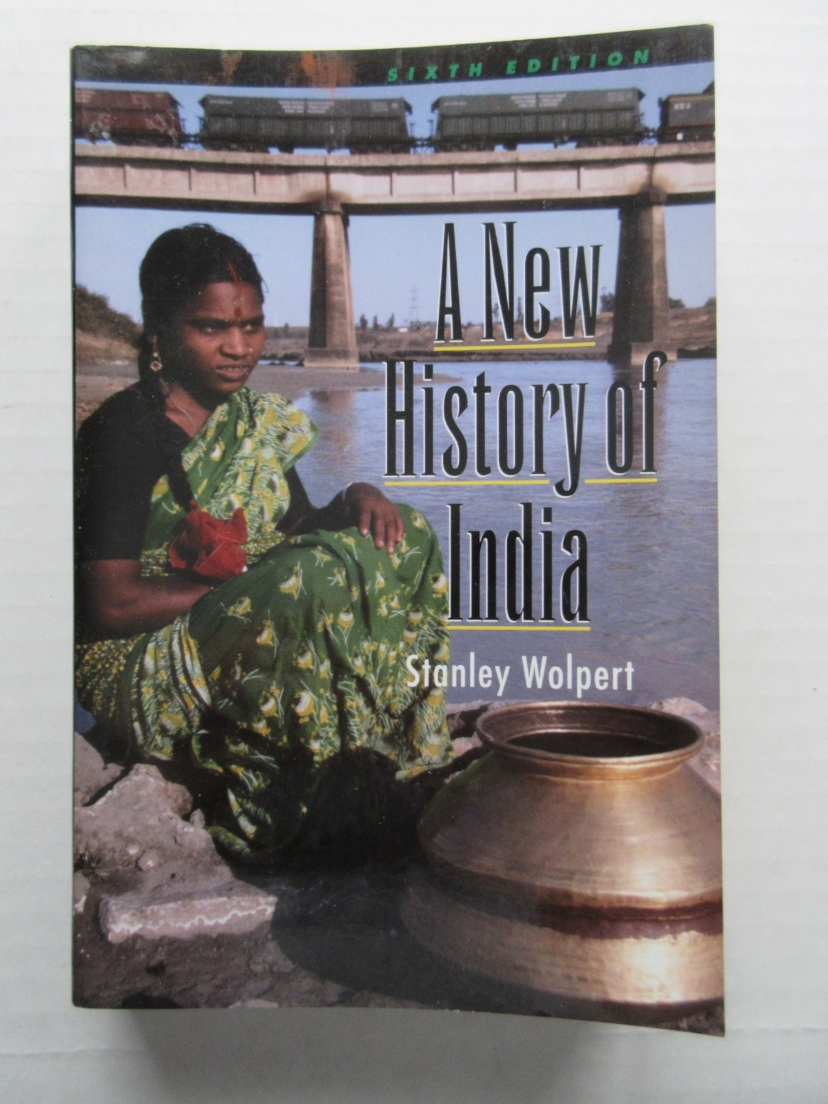 A New History of India Paperback Stanley Wolpert