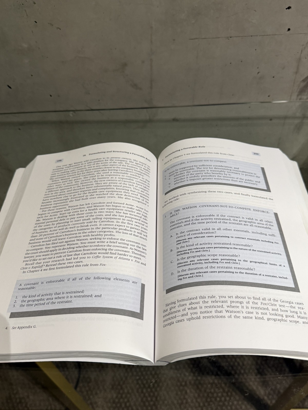 Aspen Casebook Ser.: Legal Writing : Process, Analysis and Organization by Linda
