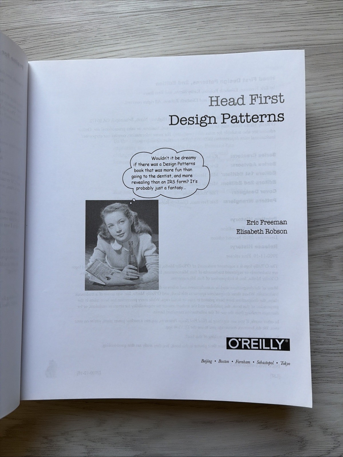 Head First Design Patterns: Building Extensible and Maintainable Object-Orient..