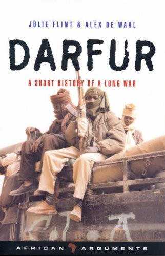Darfur: A Short History of a Long War (African Arguments) By Jul