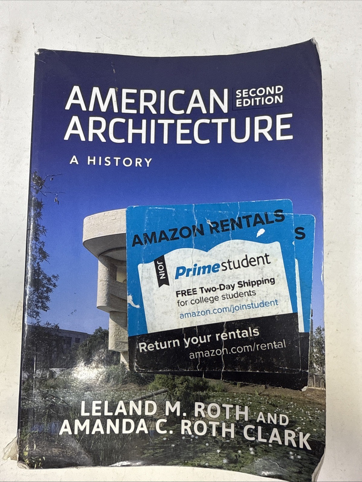American Architecture: A History – Paperback, by Roth Leland M.; – Acceptable