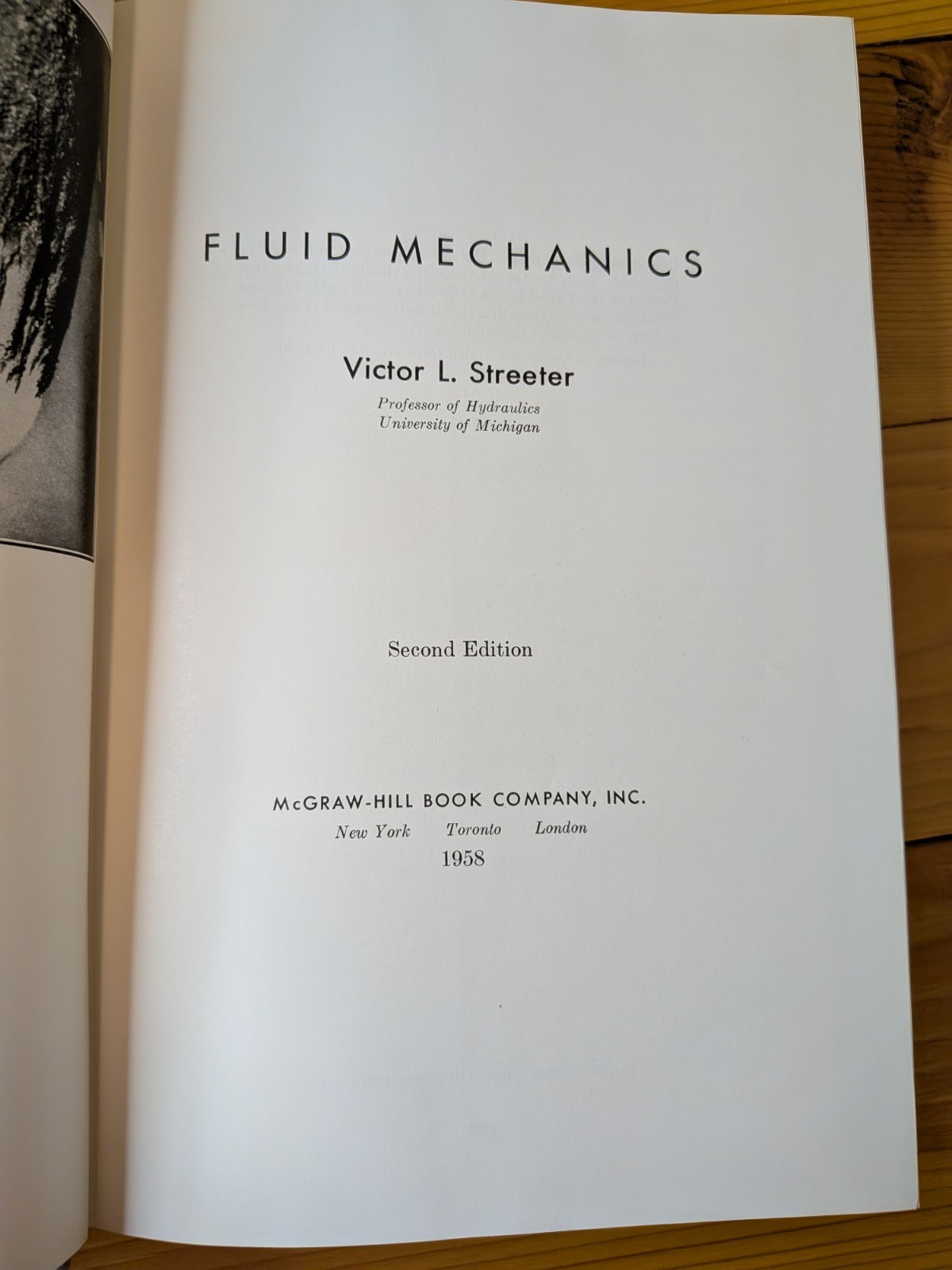 Fluid Mechanics Victor Streeter 2nd Ed 1958 Hardcover McGraw-Hill Moody Diagram