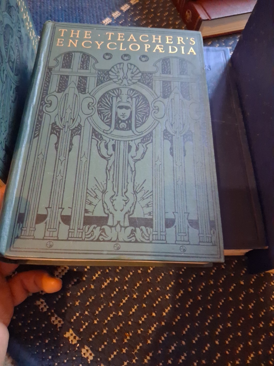 The Teachers Encyclopaedia of the theory,method,development of education 1 – 6
