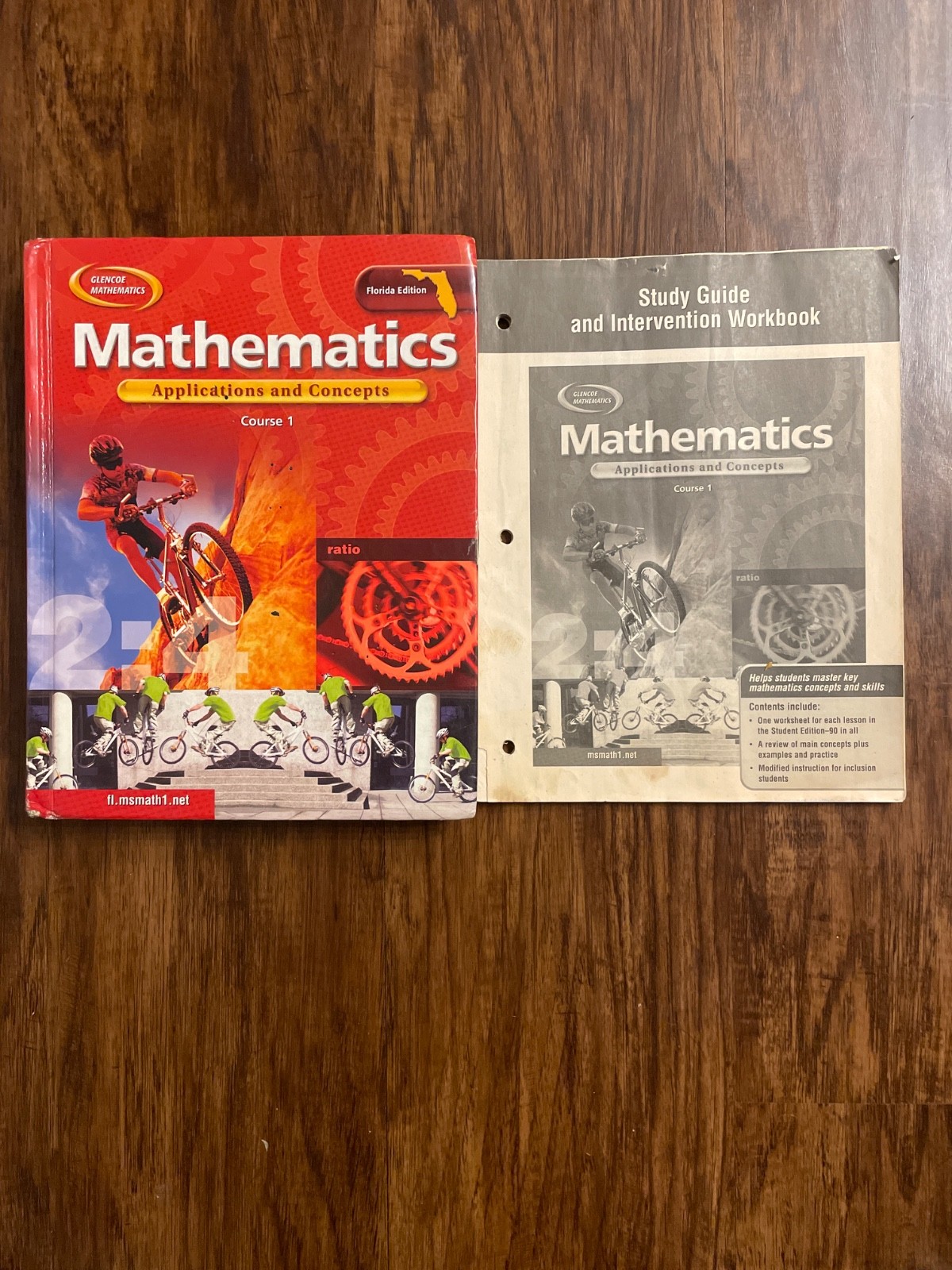 Lot Glencoe Mathematics: Applications and Concepts Course 1 (Florida Edition)