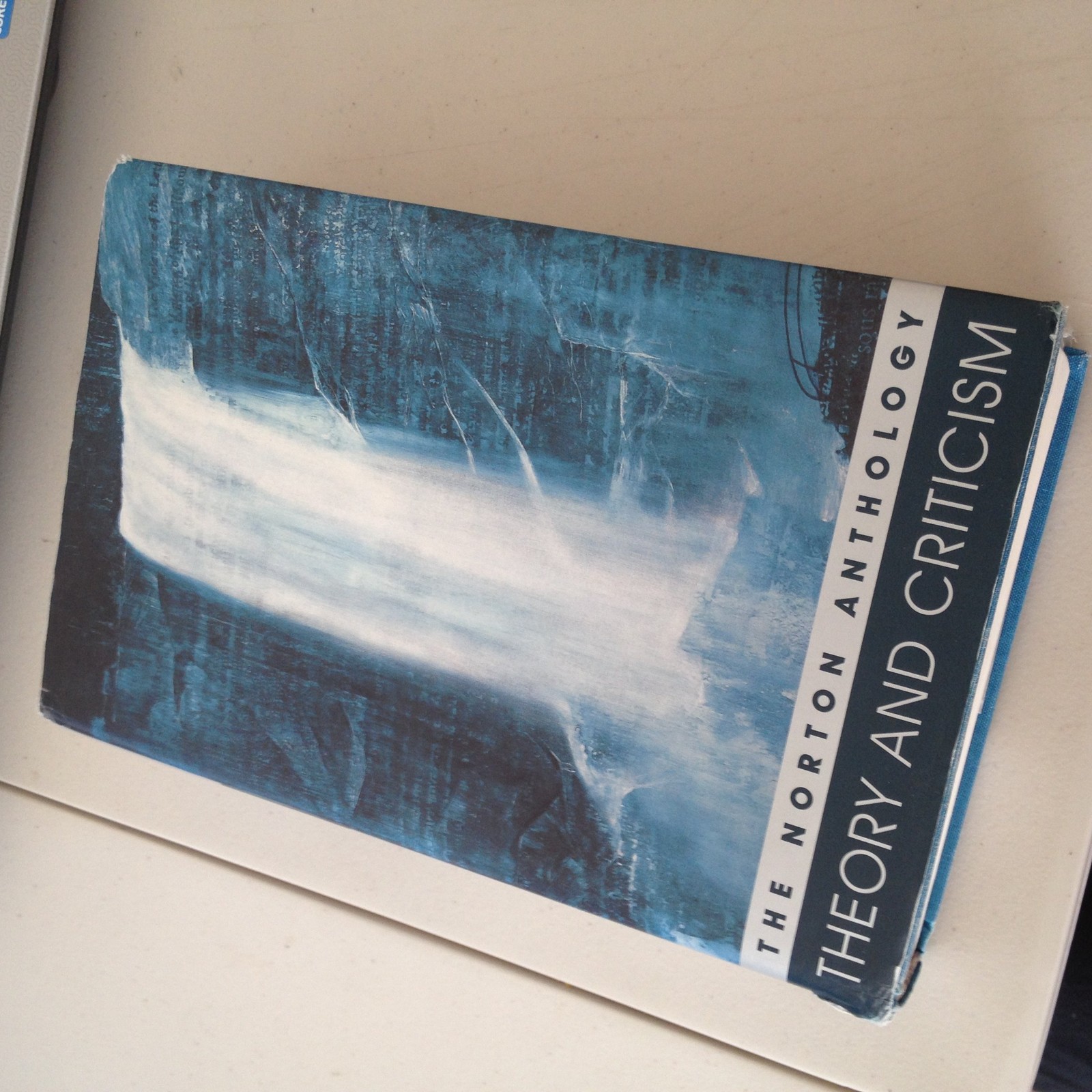 The Norton Anthology of Theory and Criticism – hardcover Leitch, Vincent B.