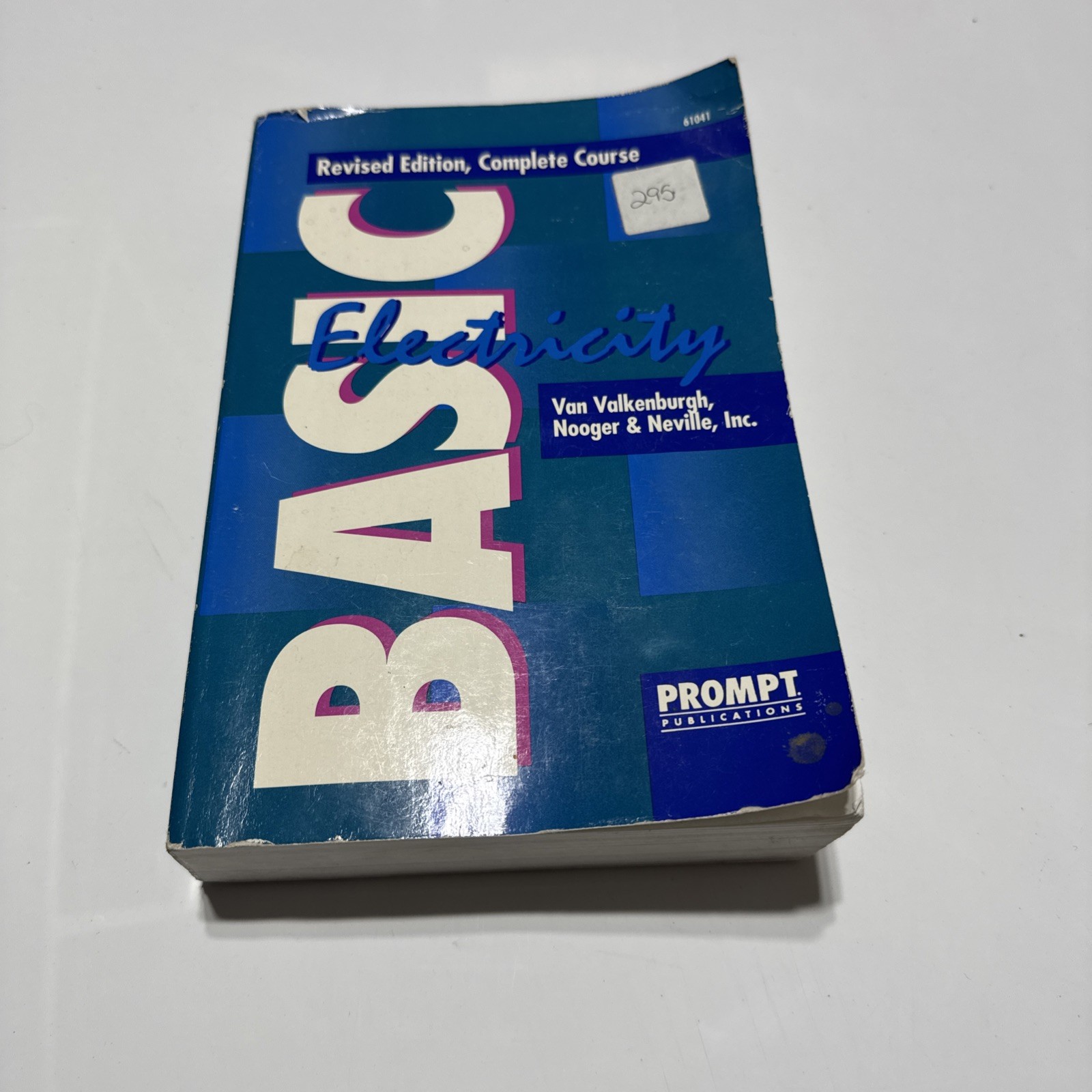 Basic Electricity by Van Valkenburg (1995, Trade Paperback)