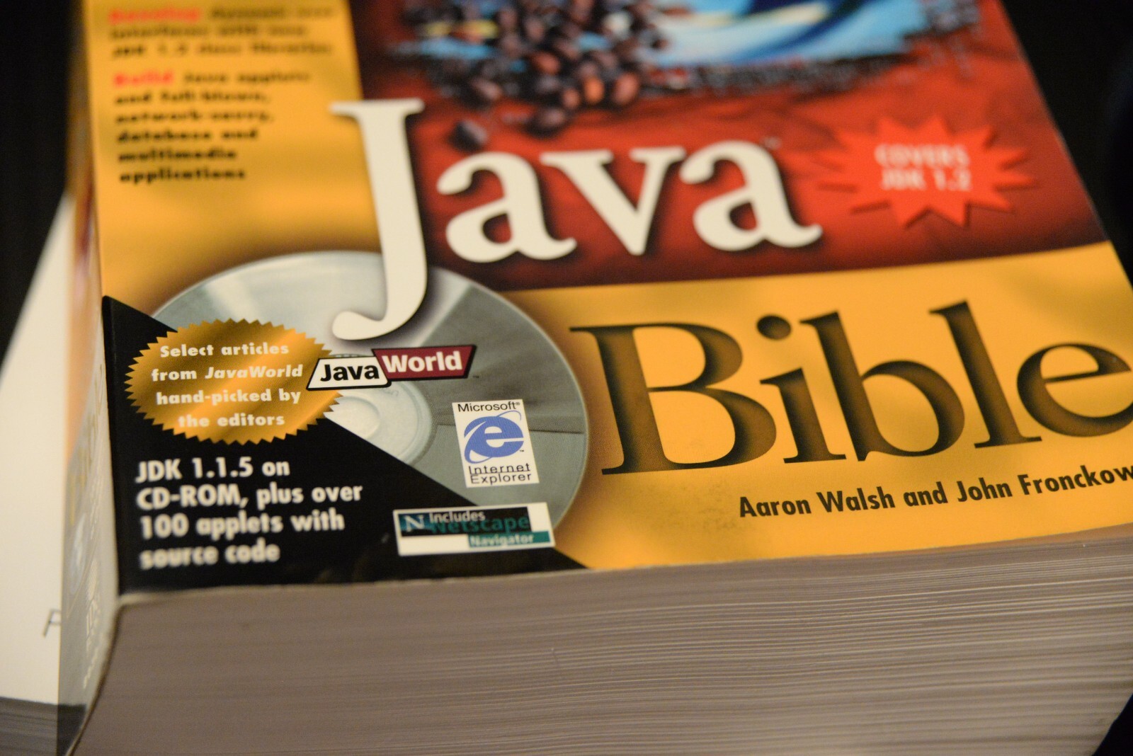 Java Bible by Walsh / Just Java 2 – Paperback By Peter Van Der Linden ( lot 2 )