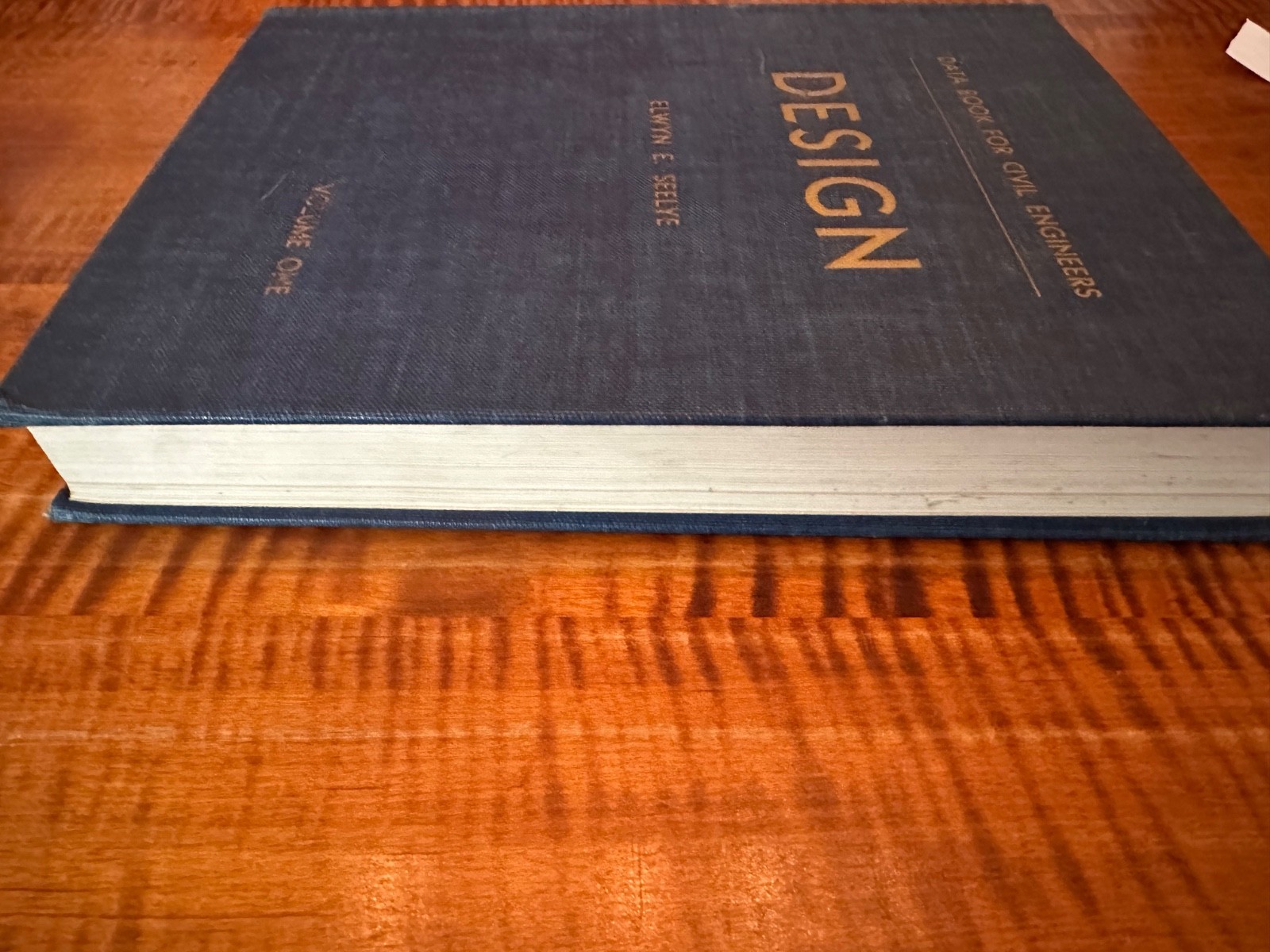 Data Book for Civil Engineers, Design, Vol. 1, Elwyn E. Seelye (1955)