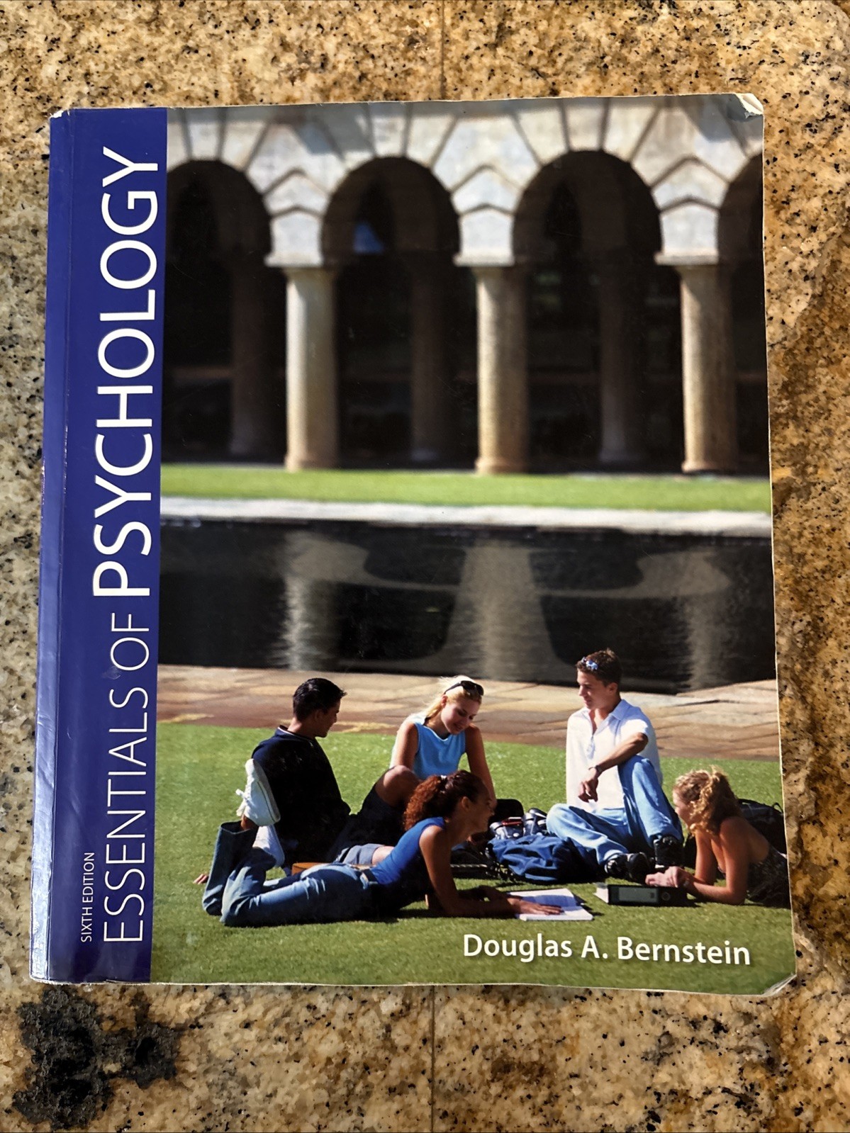 Essentials of Psychology – 6th Edition by Douglas Bernstein